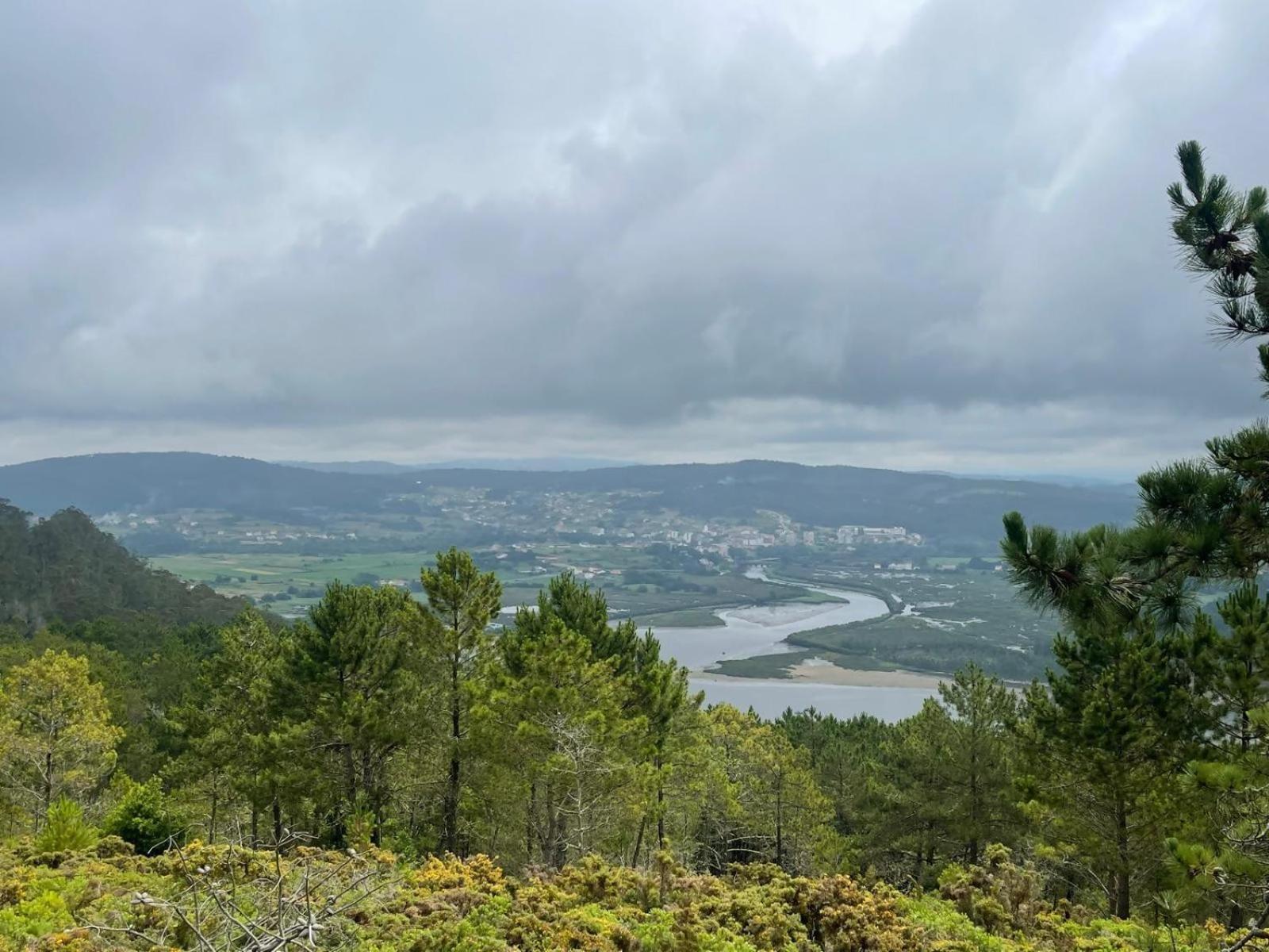 Grupo Gontad Apartamento Travesia Da Agra A Coruña Buitenkant foto